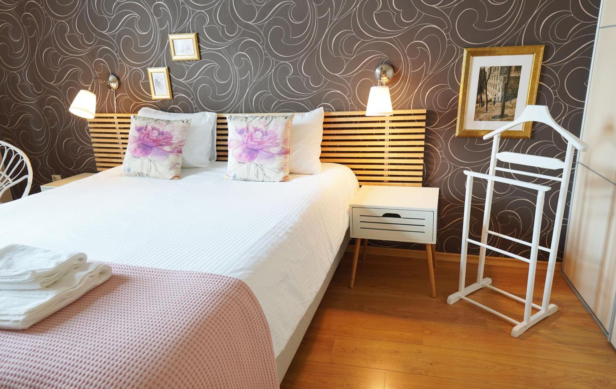 Apartment Memoir By Sofiaspot - Central, Metro To Airport Ngoại thất bức ảnh