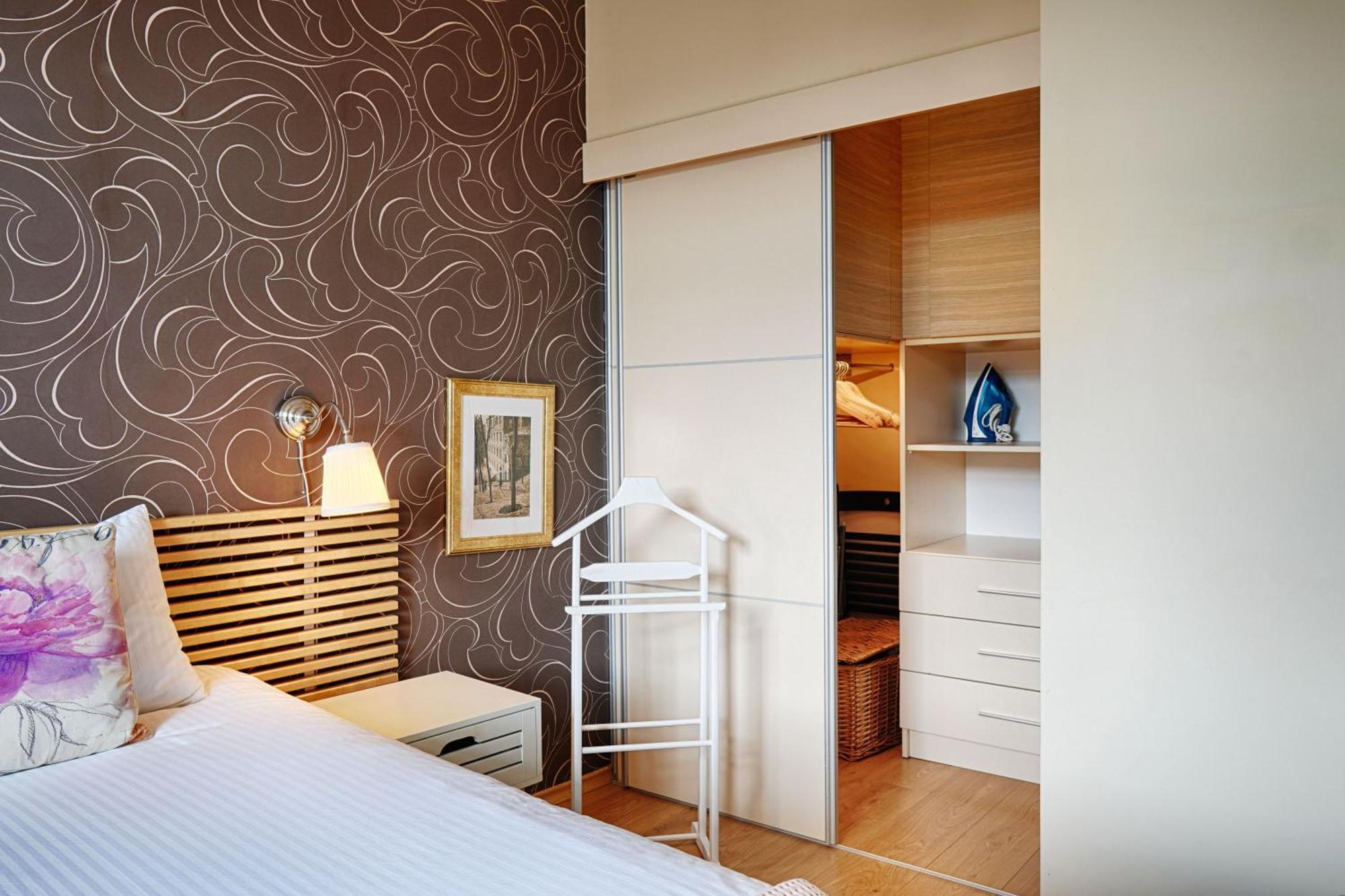 Apartment Memoir By Sofiaspot - Central, Metro To Airport Ngoại thất bức ảnh